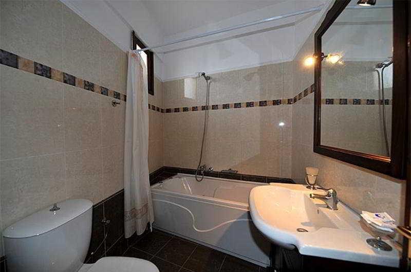 B Suites Fíra Kültér fotó